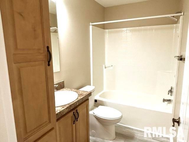 2800 Via Rosso St Unit 106, Springfield, IL 62703