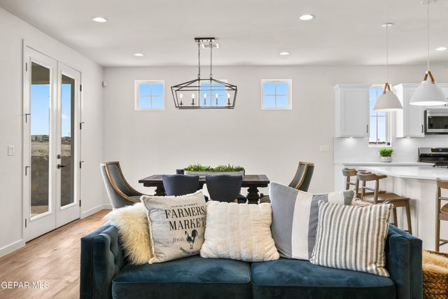 244 Park Vista Place, Horizon City, TX 79928