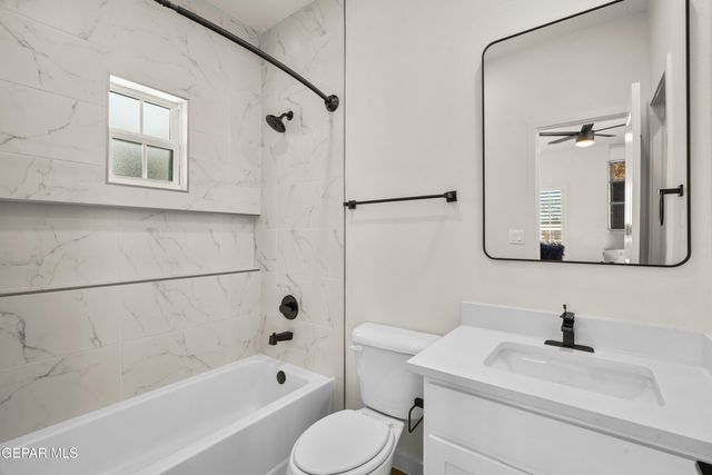 244 Park Vista Place, Horizon City, TX 79928