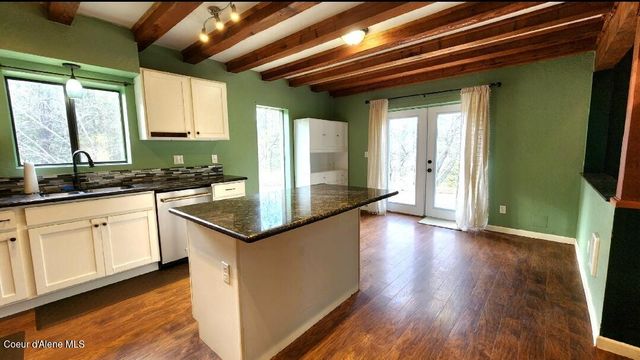 110 Highwood Dr, St. Maries, ID 83861