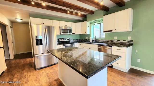 110 Highwood Dr, St. Maries, ID 83861