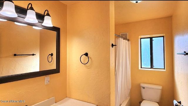 110 Highwood Dr, St. Maries, ID 83861