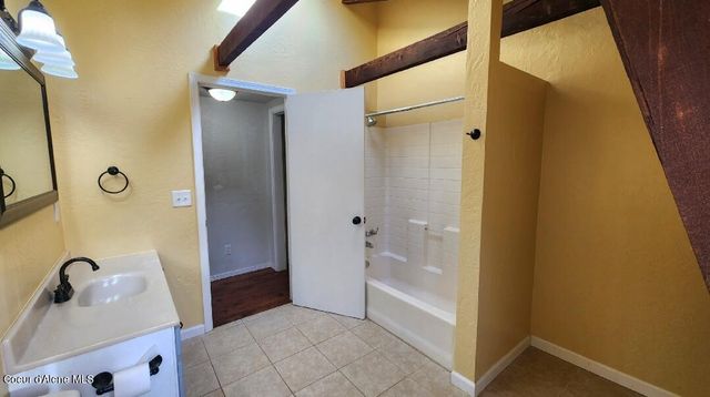 110 Highwood Dr, St. Maries, ID 83861