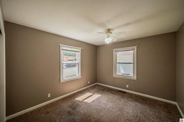 315 N 31st, Paducah, KY 42001