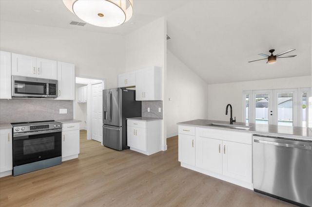 14602 PINE FOREST COURT, Clermont, FL 34711