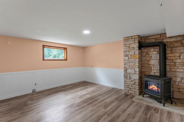 740 S Jefferson Street, Saint Croix Falls, WI 54024