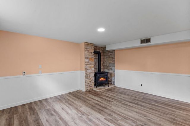 740 S Jefferson Street, Saint Croix Falls, WI 54024