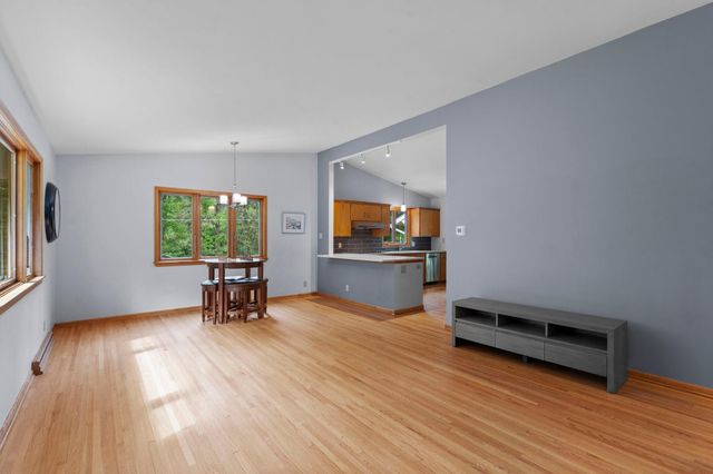 740 S Jefferson Street, Saint Croix Falls, WI 54024