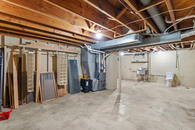 740 S Jefferson Street, Saint Croix Falls, WI 54024