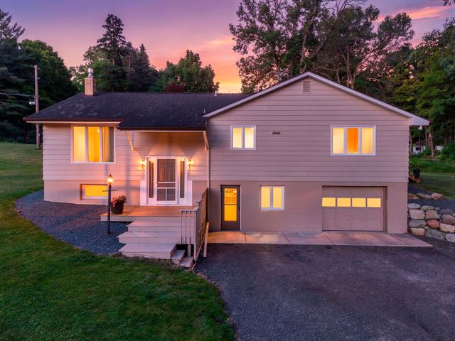 740 S Jefferson Street, Saint Croix Falls, WI 54024