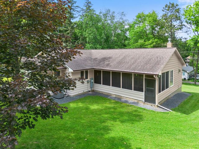 740 S Jefferson Street, Saint Croix Falls, WI 54024