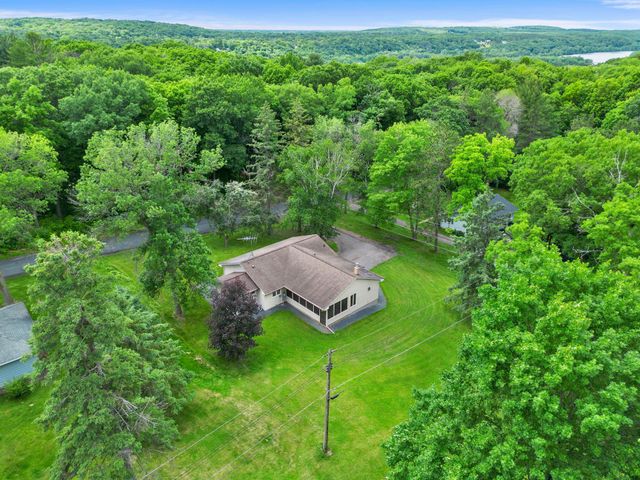740 S Jefferson Street, Saint Croix Falls, WI 54024