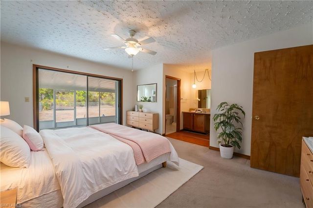 5018 E Hummingbird DR, Labelle, FL 33935