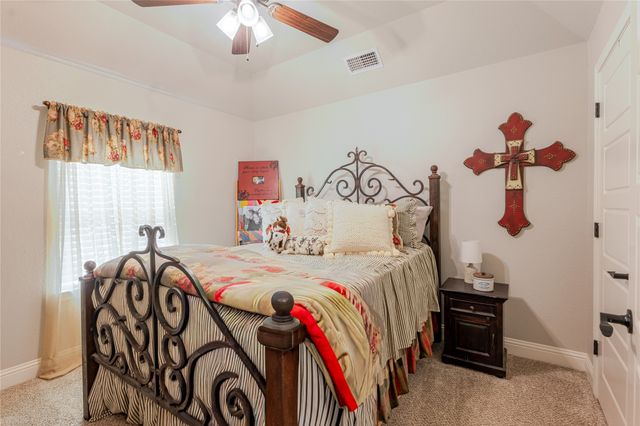 470 Wilson Bend Road, Millsap, TX 76066