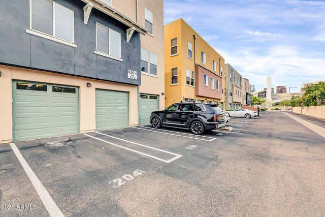 706 E WASHINGTON Street 204, Phoenix, AZ 85034