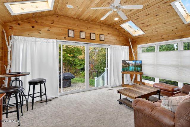 5 Artillery Approach, Stillwater, NY 12118