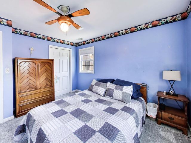 5110 S Nagle Avenue, Chicago, IL 60638