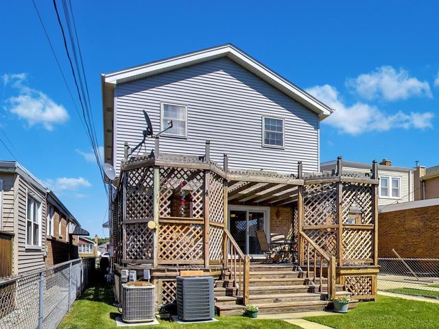 5110 S Nagle Avenue, Chicago, IL 60638
