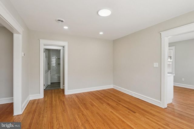 5 ADELPHIA AVE, Wilmington, DE 19804