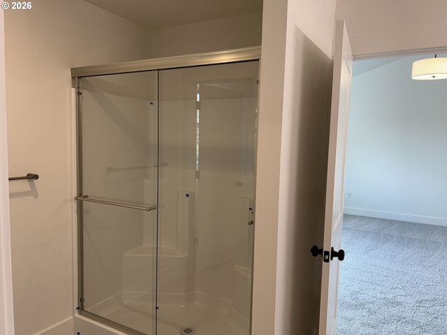 1141 Rachel Ln, Molalla, OR 97038