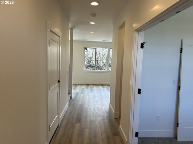 1141 Rachel Ln, Molalla, OR 97038