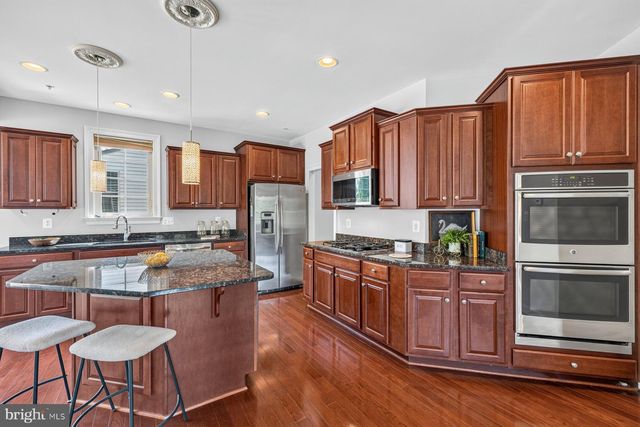 3107 DECATUR AVE, Kensington, MD 20895