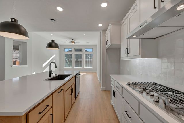 1829 Finn Avenue, Van Alstyne, TX 75495