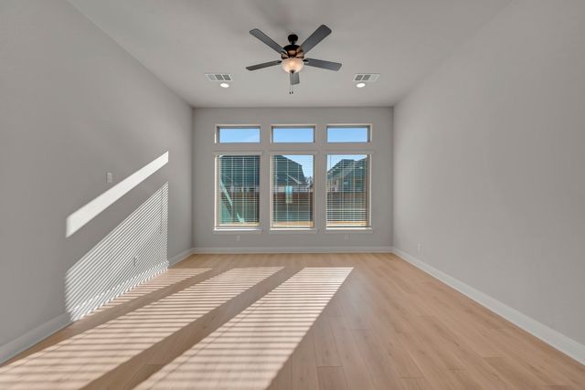 1829 Finn Avenue, Van Alstyne, TX 75495