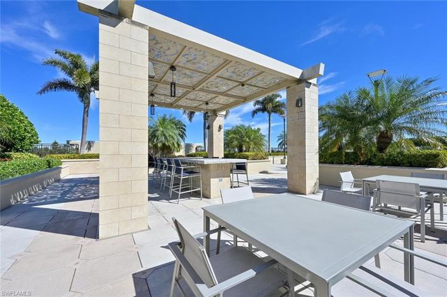 9115 Strada PL # 5211, Naples, FL 34108