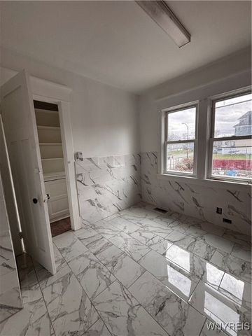 432 Wohlers Avenue 1, Buffalo, NY 14208