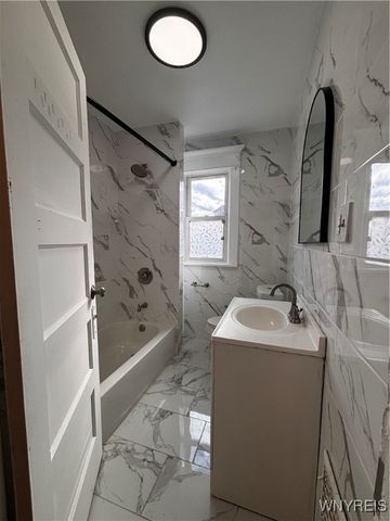 432 Wohlers Avenue 1, Buffalo, NY 14208