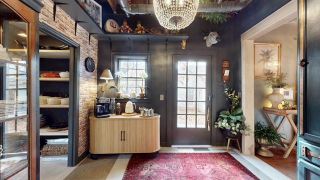 511-13 Capital Avenue, Frankfort, KY 40601