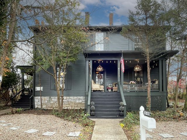 511-13 Capital Avenue, Frankfort, KY 40601