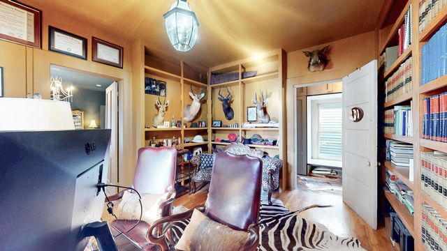 511-13 Capital Avenue, Frankfort, KY 40601