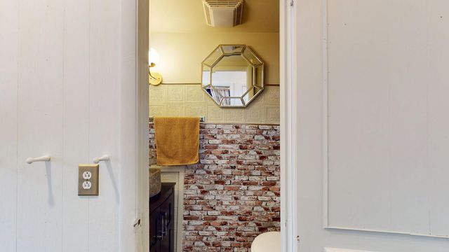 511-13 Capital Avenue, Frankfort, KY 40601