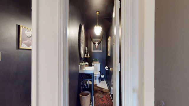 511-13 Capital Avenue, Frankfort, KY 40601