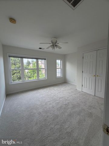 11278 WORTHAM CREST CIR, Manassas, VA 20109