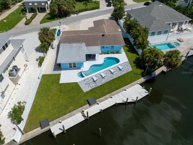 507 59TH STREET, Bradenton Beach, FL 34217
