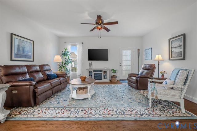 215 Lauradell Rd, Ashland, VA 23005