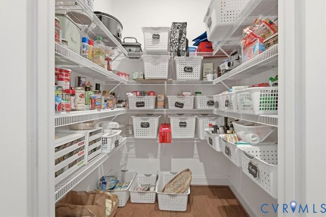 215 Lauradell Rd, Ashland, VA 23005