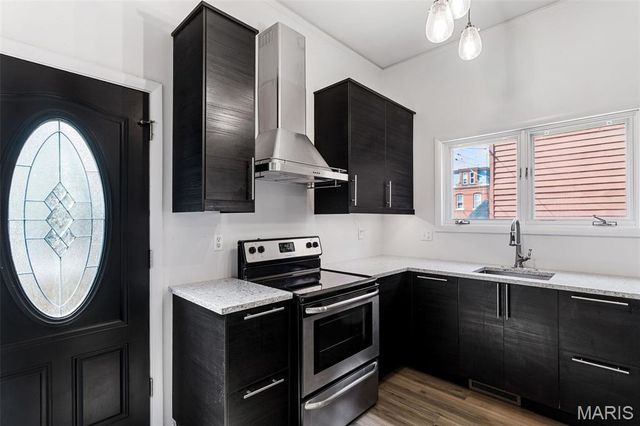 1720 S 13th Street, St Louis, MO 63104