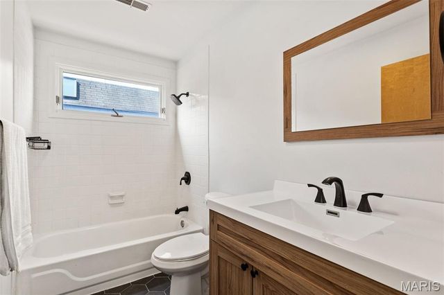1720 S 13th Street, St Louis, MO 63104