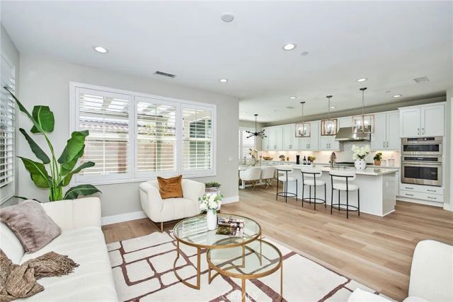 223 Gaspar, Irvine, CA 92618