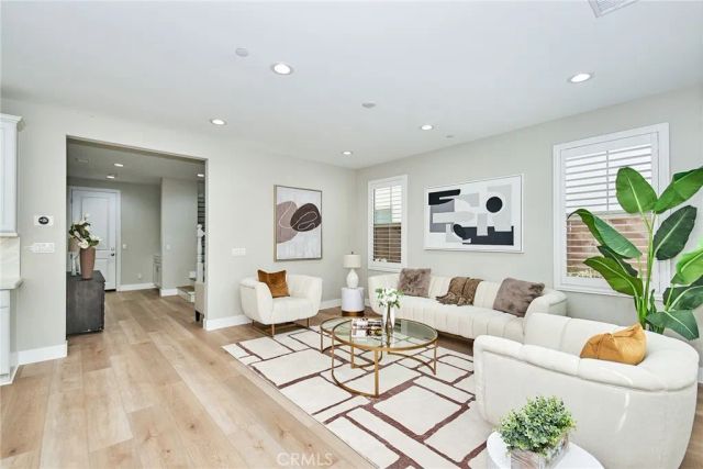 223 Gaspar, Irvine, CA 92618