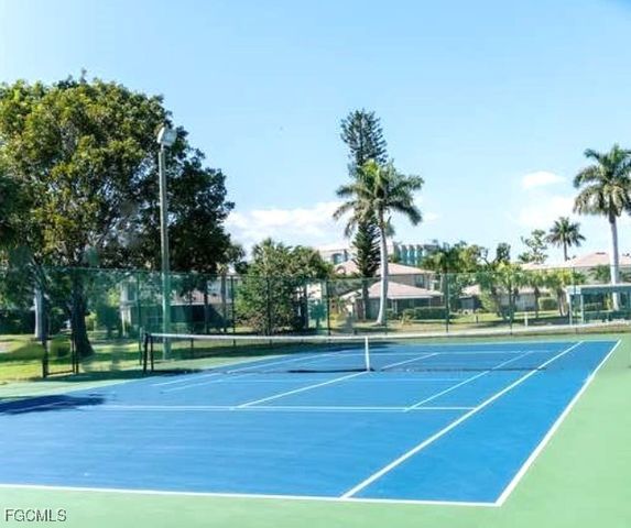 5839 Vancouver CIR 2, Fort Myers, FL 33907