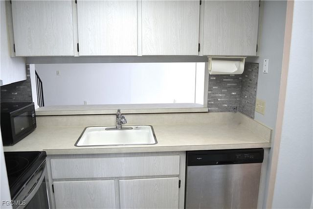 5839 Vancouver CIR 2, Fort Myers, FL 33907