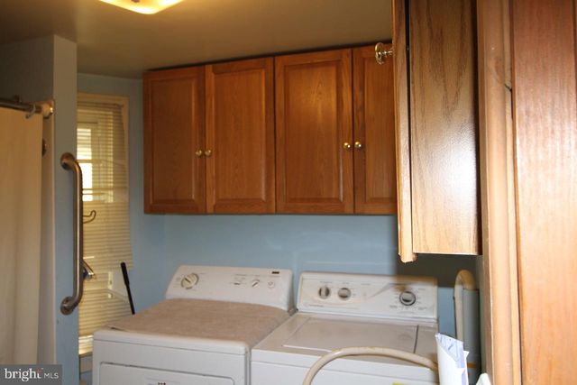 189 CENTRE ST, Morrisville, PA 19067