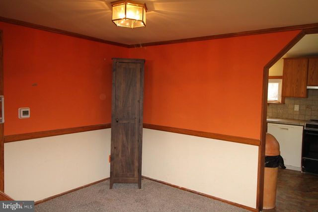 189 CENTRE ST, Morrisville, PA 19067