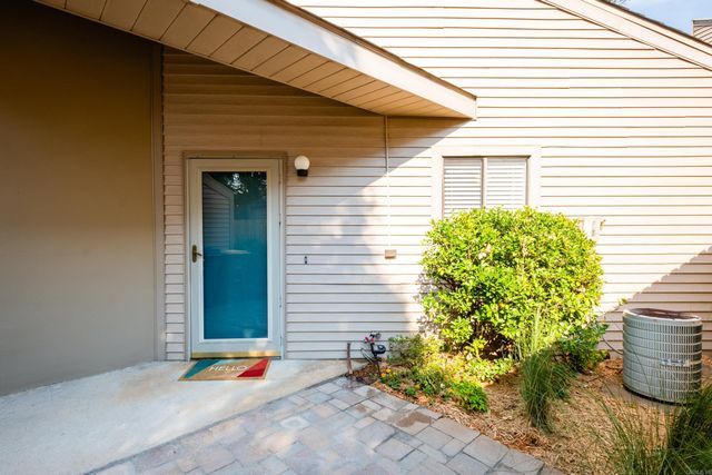 2520 Riverfront Dr Apt 2, Little Rock, AR 72202