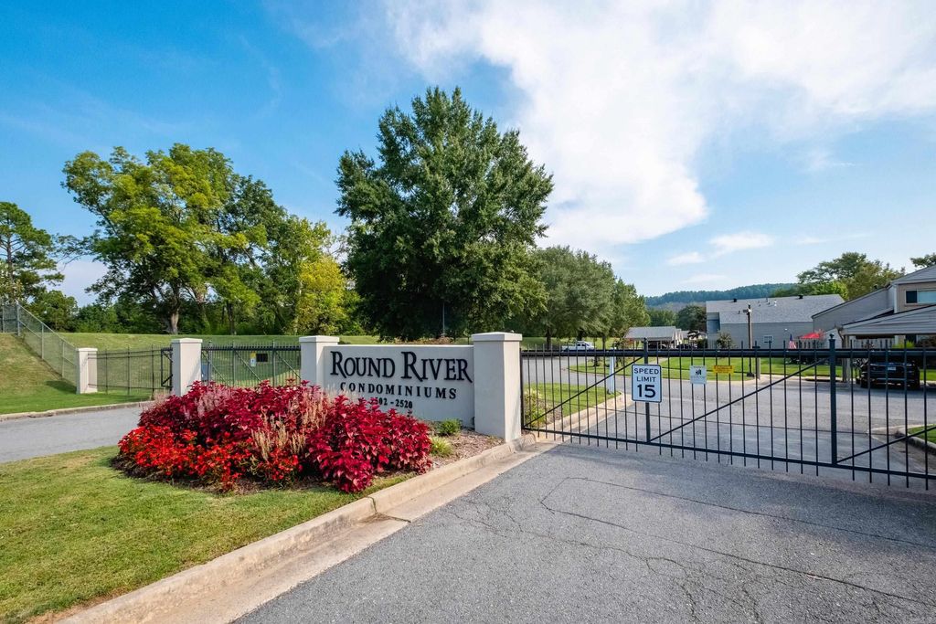 2520 Riverfront Dr Apt 2, Little Rock, AR 72202